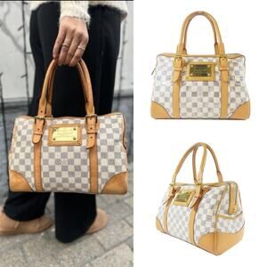 💎✨Authentic✨💎Louis Vuitton Berkeley Damier Azur Hand Bag